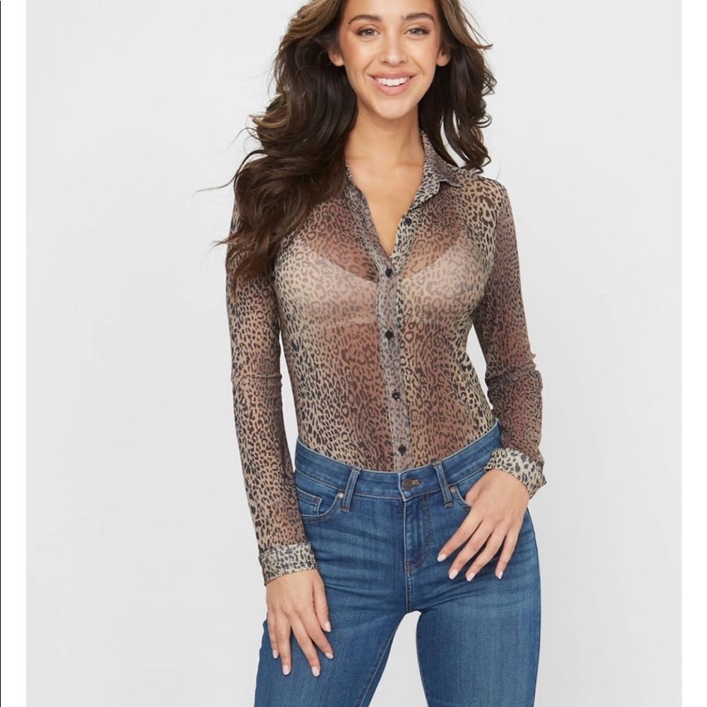 Guess size m